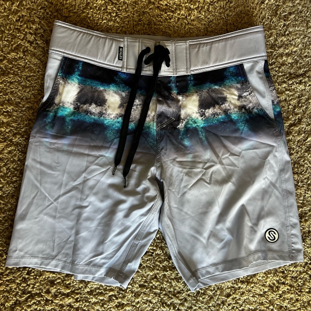 Scales Gear First Mate Fishing Shorts